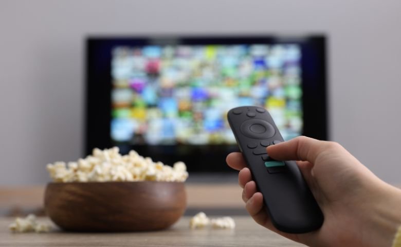 What Is The Best Streaming Tv Service With Local Channels