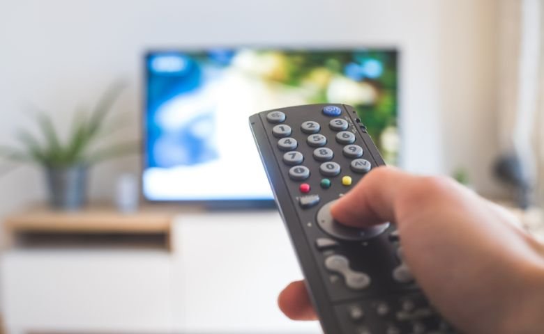 What Is The Difference Between Satellite Tv And Streaming